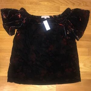 Off-the-shoulder Loft Top